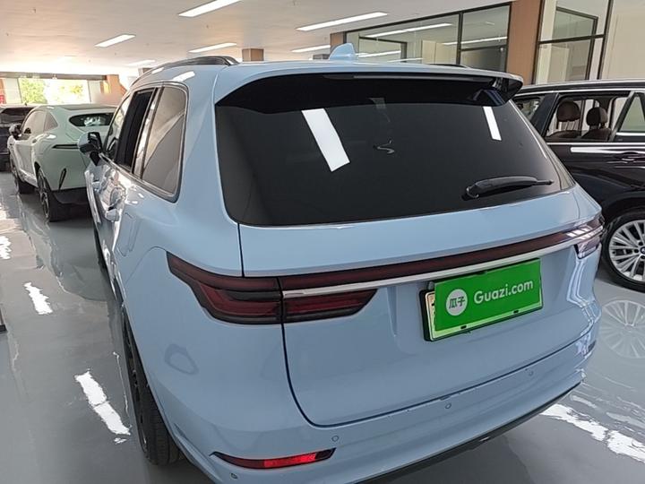 Li Auto ONE 2020 EREV 6-Seater photo 4