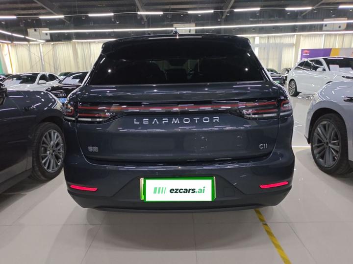 Leapmotor C11 2024 EV 580 Exclusive photo 5