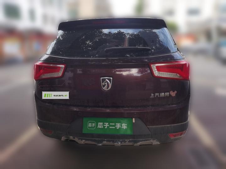 560 2015 1.8L MT Luxury photo 5