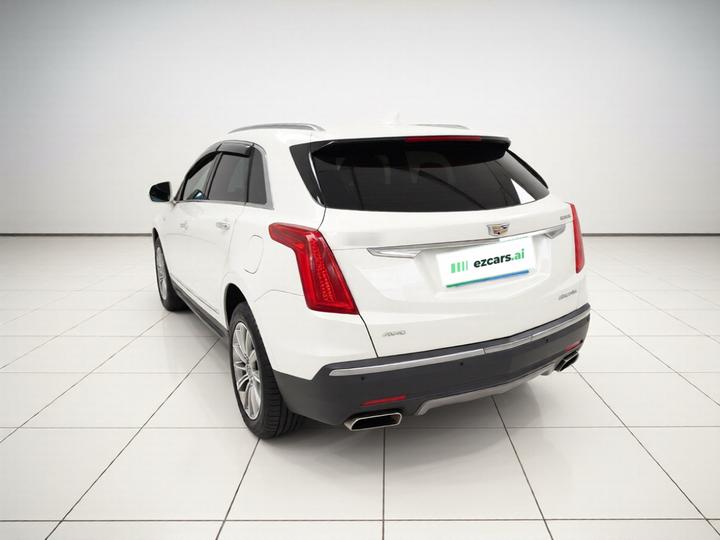 XT5 2016 28T AWD Luxury photo 4