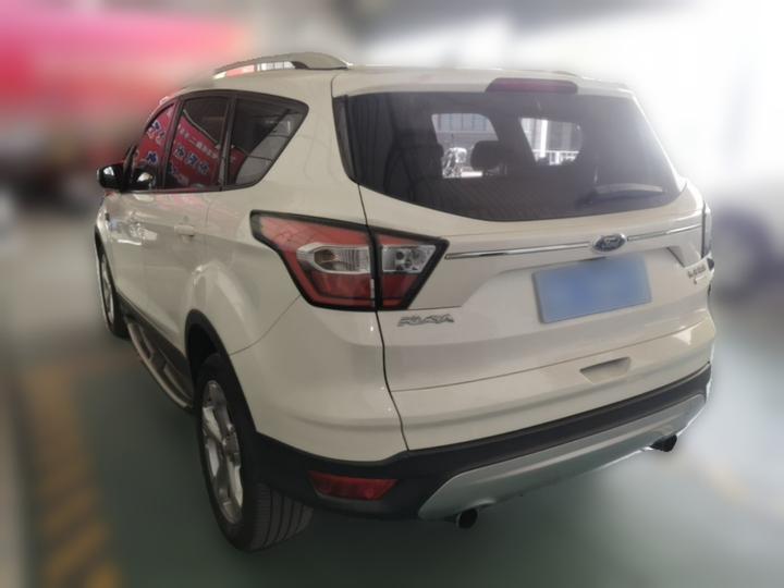 Kuga 2017 EcoBoost 180 RWD photo 4