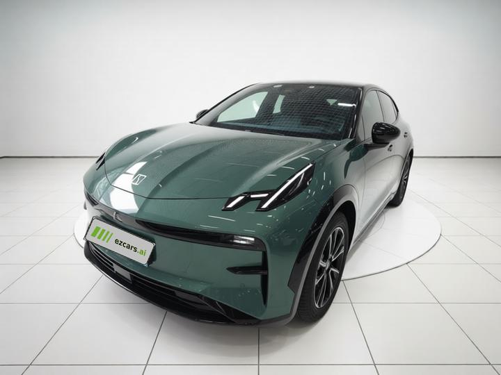 X 2023 RWD ME 5-Seater