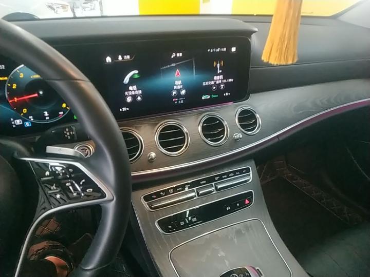 E-Class 2023 Facelift E 300 L Luxury photo 8