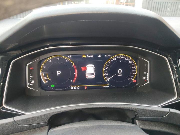 T-Roc 2022 280TSI DSG RWD PLUS photo 8