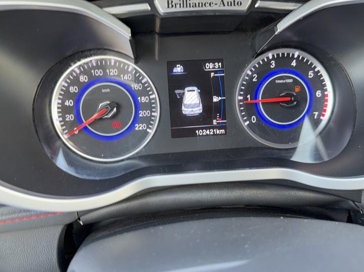 Zhonghua V3 2015 1.5L MT Smart photo 7