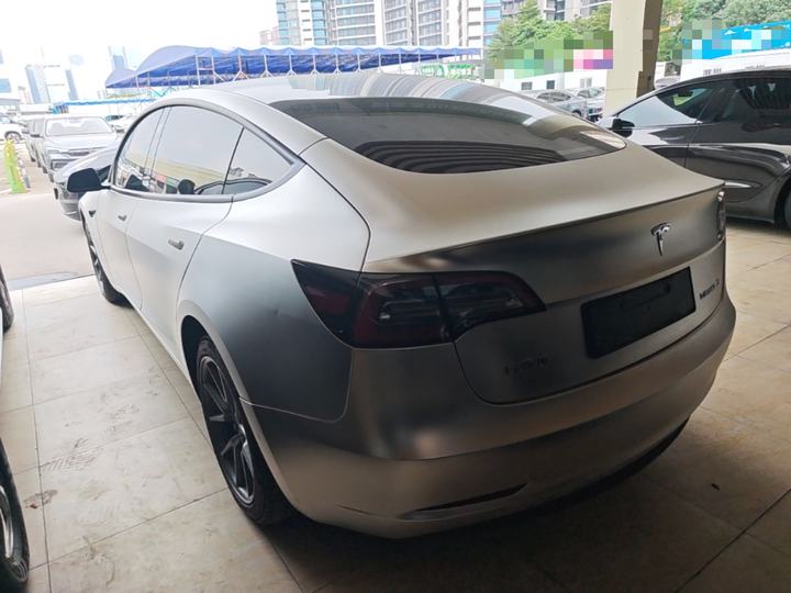 Model 3 2022 RWD photo 2
