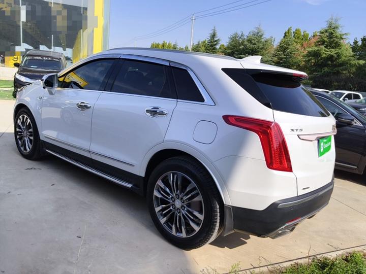 XT5 2018 25T Luxury photo 4