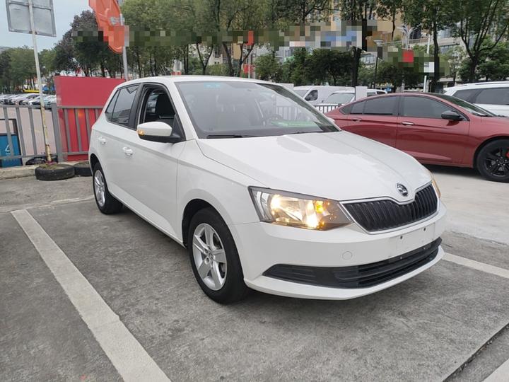 Fabia 2017 1.4L AT photo 3