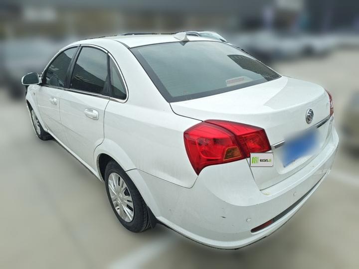 Excelle 2015 1.5L AT Classic photo 4
