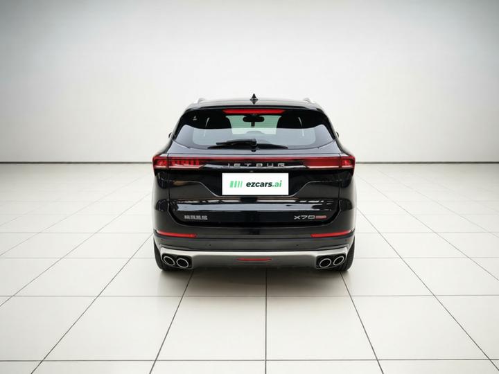 X70 PLUS 2021 Facelift 1.5T DCTPRO 5-Seater photo 5