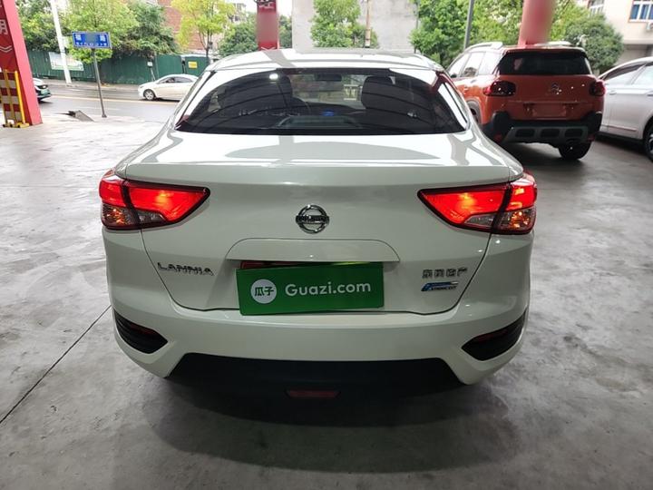 2020 1.6L CVT photo 3