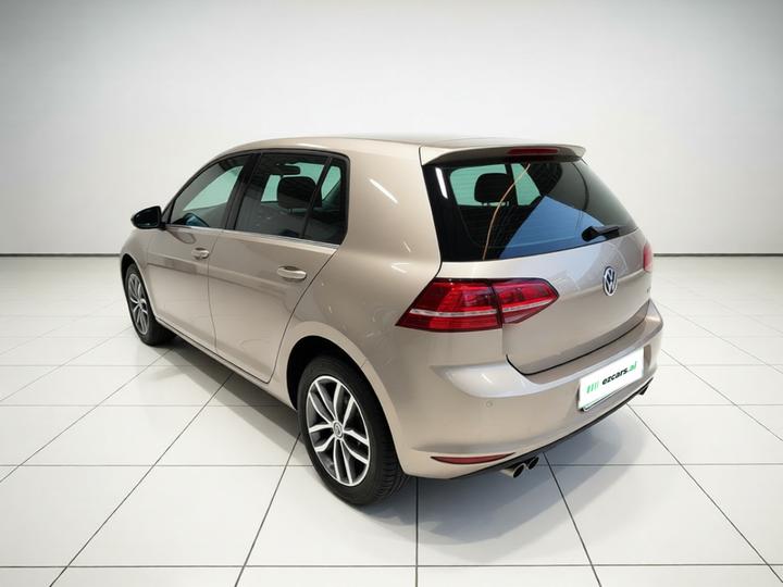 Golf 2016 230TSI AT Luxury photo 4