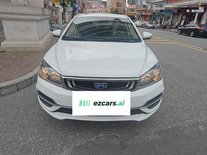 Emgrand 2018 1.5L CVT photo 2