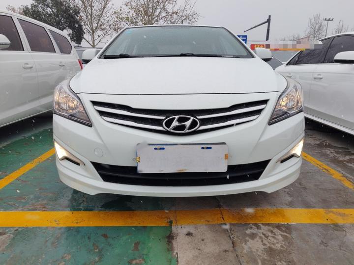 Verna 2016 1.4L AT Smart GLS photo 2