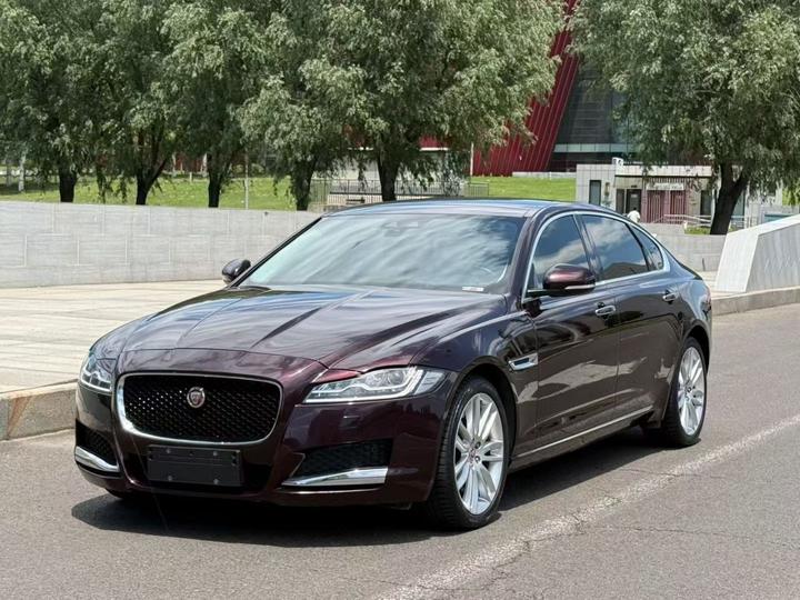 XFL 2019 XFL 2.0T 300PS AWD