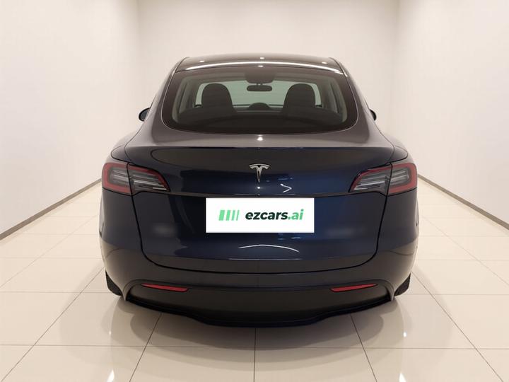 Model Y 2024 RWD photo 5