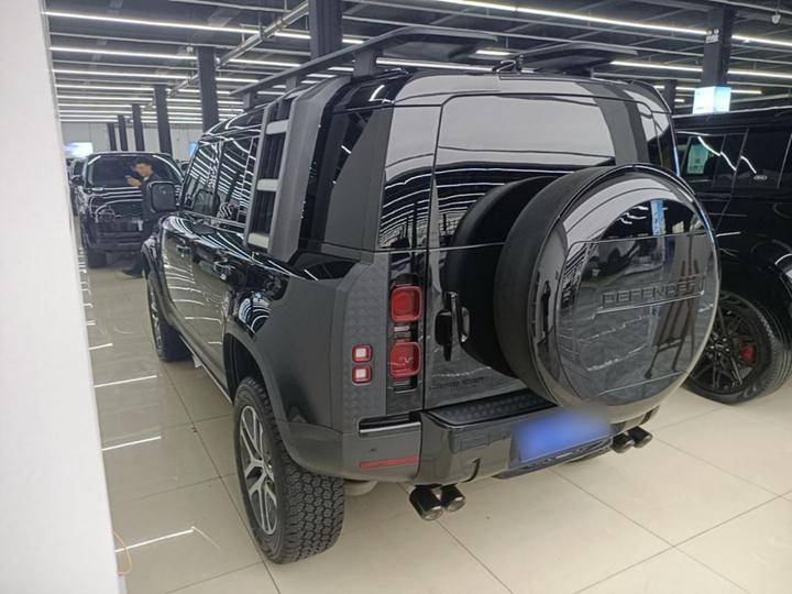 Defender 2024 110 3.0T P400 Special photo 4