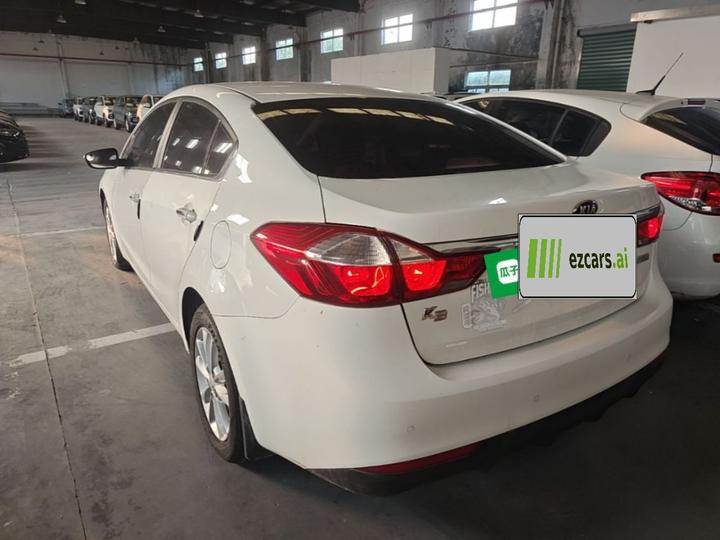 K3 2016 1.6L MT GLS photo 4