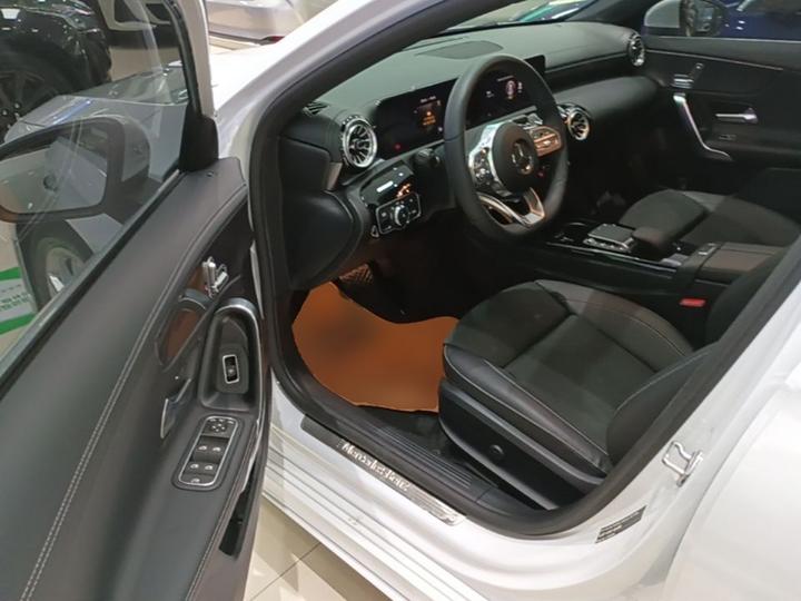 A-Class 2021 A 200 L Sport Fashion photo 3