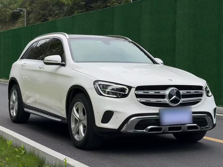GLC 2020 GLC 260 L 4MATIC Dynamic photo 3