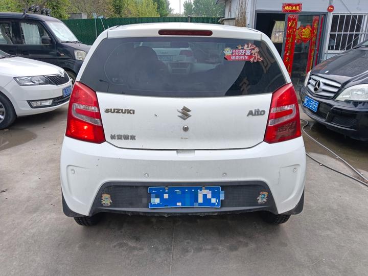 2013 Facelift 1.0L MT Comfort photo 3
