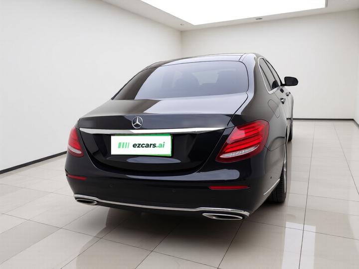 E-Class 2016 E 200 L photo 5