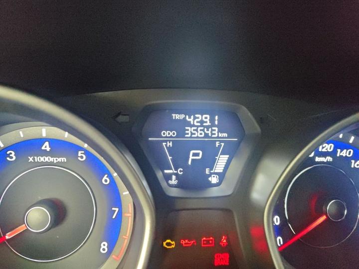 Elantra 2016 1.6L AT Smart photo 7