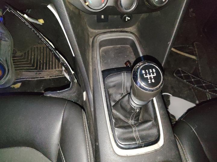 Cavalier 2016 1.5L MT photo 6