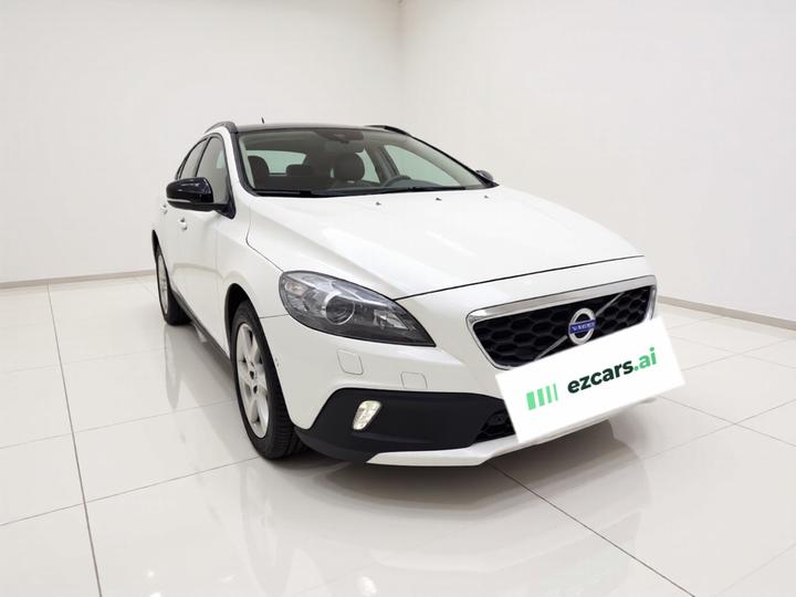 V40 2015 Cross Country T5 AWD photo 3