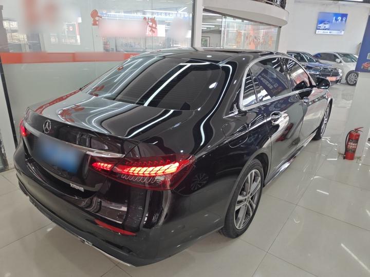E-Class 2023 Facelift E 260 L Sport photo 4