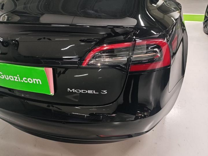 Model 3 2022 RWD photo 7