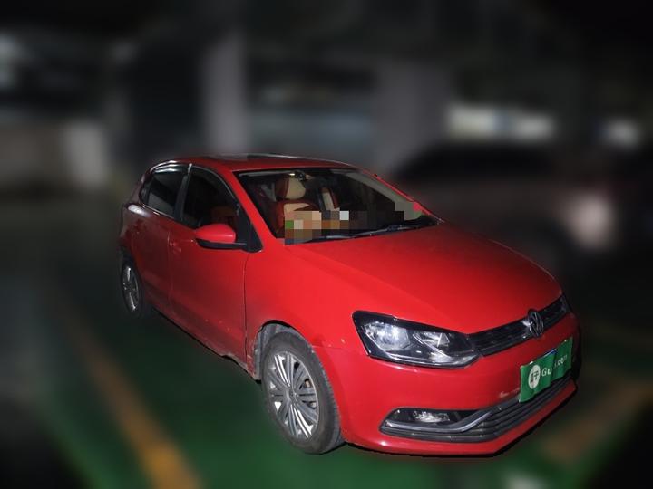 Polo 2016 1.6L AT Comfort photo 3