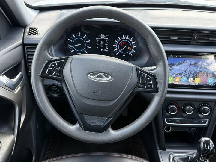 Tiggo 3 2016 1.6L MT photo 5