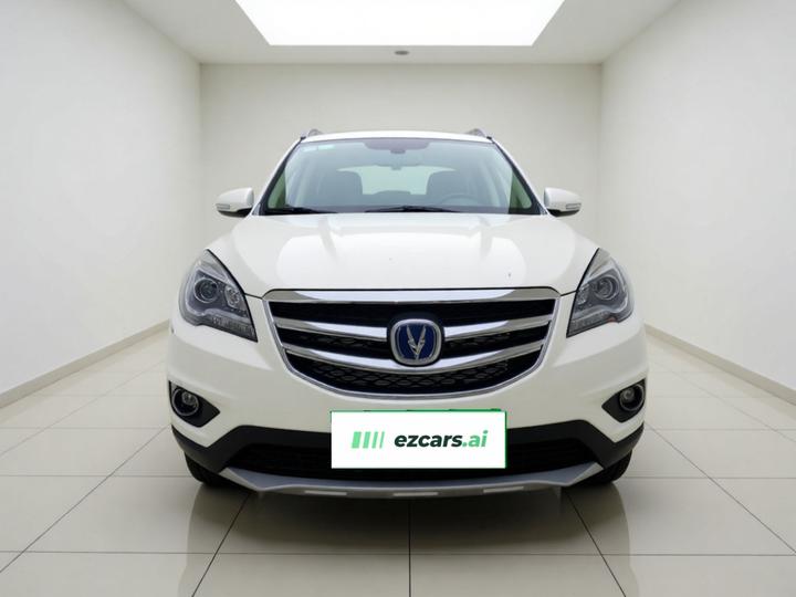 CS35 2017 1.6L AT Luxury photo 2