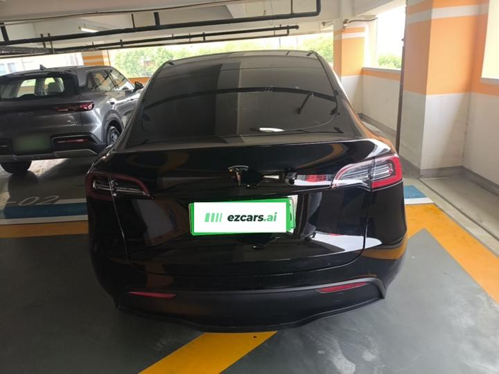 Model Y 2022 Facelift RWD photo 3