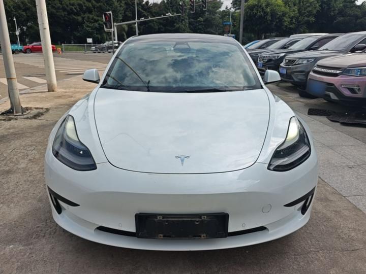 Model 3 2021 Standard Range RWD Upgraded 3D6 photo 2