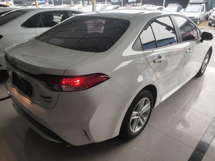 Levin 2022 185T CVT Luxury photo 4
