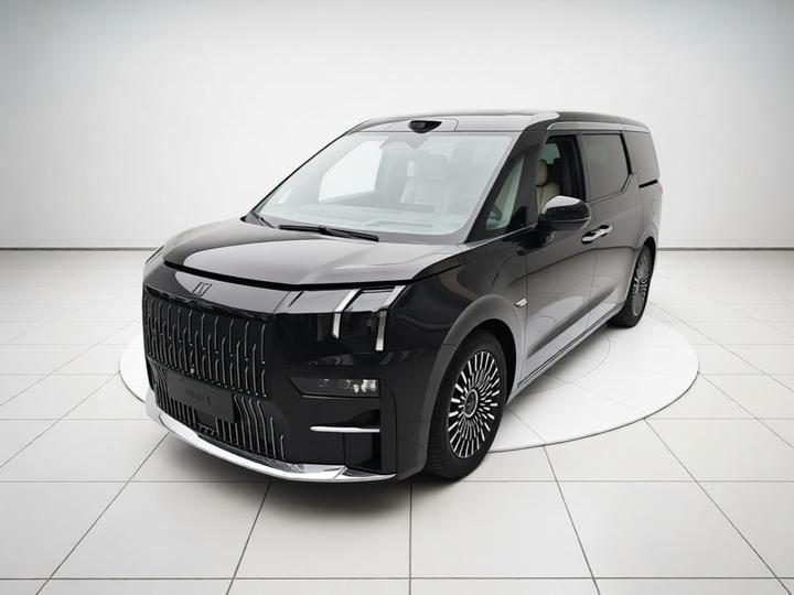 009 2024 7-Seater AWD 108kWh