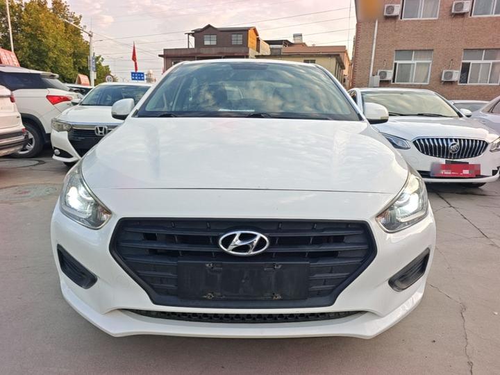 Verna 2017 1.4L MT Refresh Edition China VI photo 2