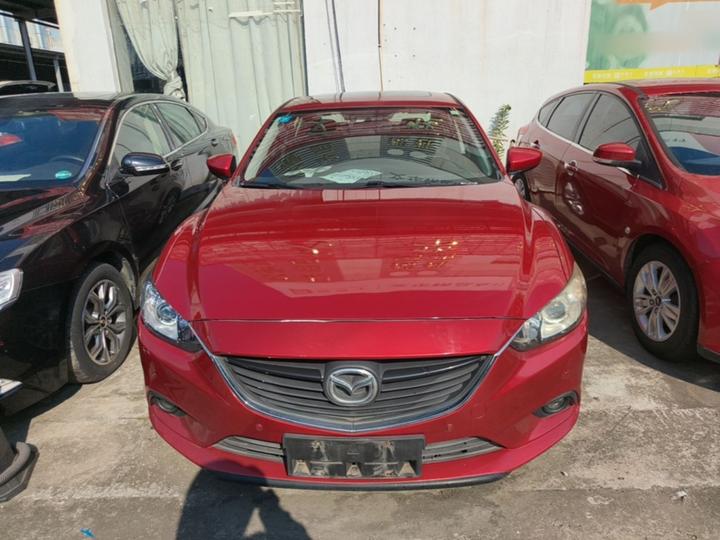Atenza 2015 2.0L Luxury photo 2