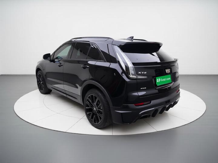 XT4 2022 28T AWD Platinum photo 4