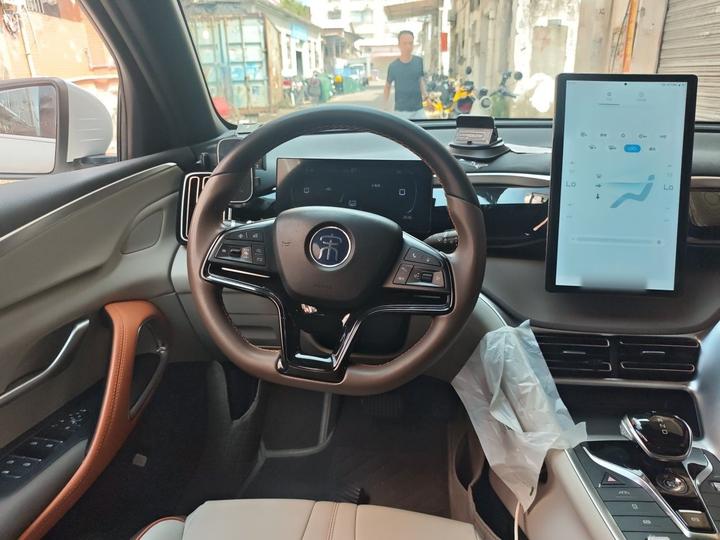 Song Pro EV 2022 DM-i 51km Premium photo 7