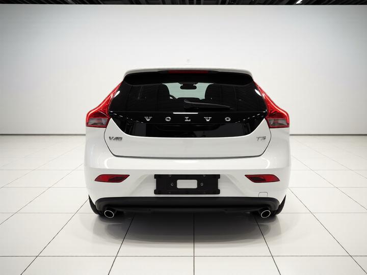 V40 2016 T3 photo 3