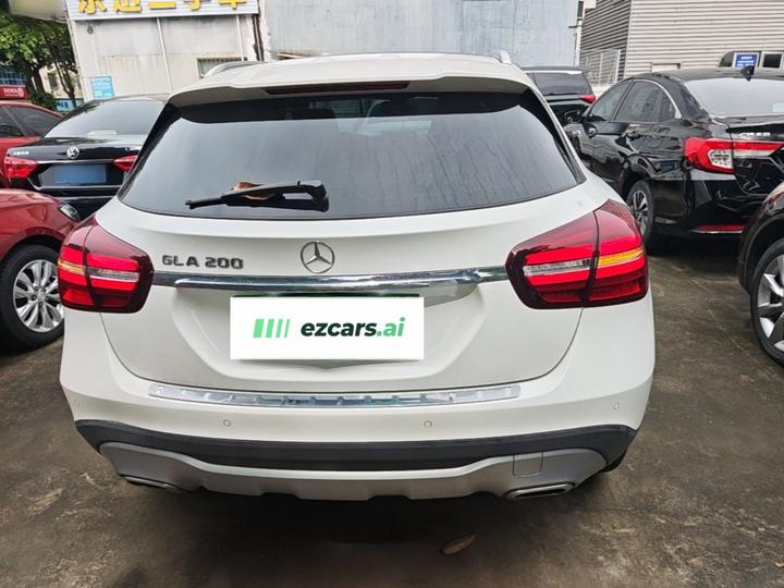 GLA 2018 GLA 200 Dynamic photo 3