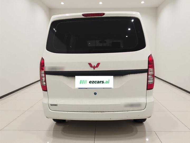 Wuling Hongguang V 2022 1.5L LAR photo 5