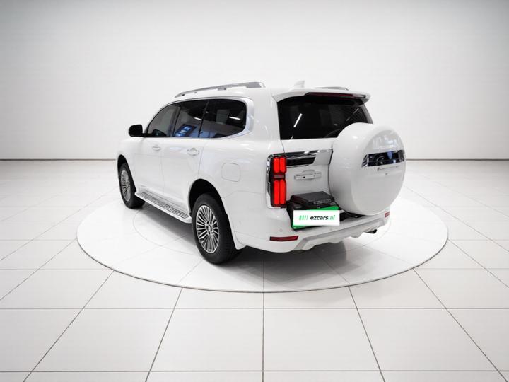 500 EV 2025 Hi4-Z photo 4
