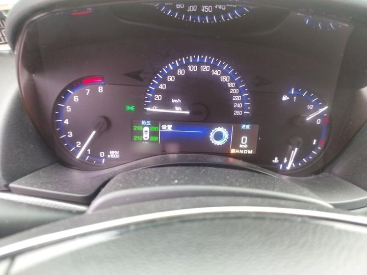 ATS-L 2014 25T Comfort photo 4