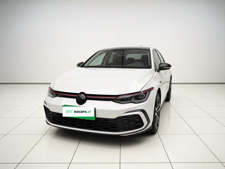 Golf GTI 2023 380TSI DSG GTI photo 2