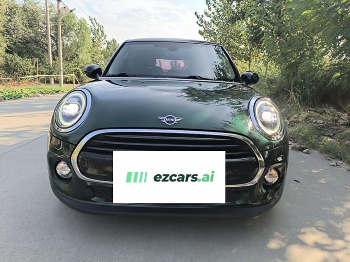 2018 1.5T COOPER Classic 5-Door photo 2