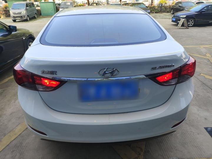 Elantra 2016 1.6L AT Premium photo 5
